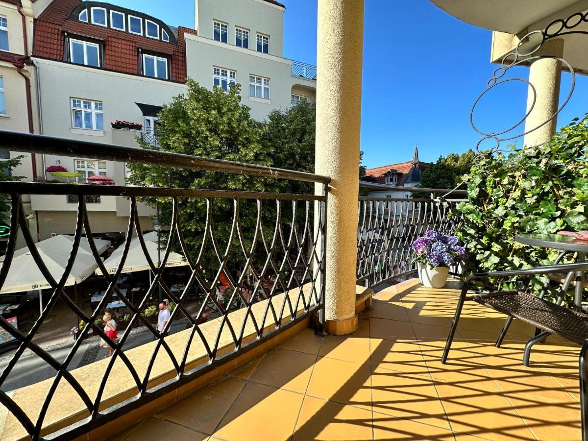 Azja, Sopot Monte Cassino, Balkon, Parking Kültér fotó